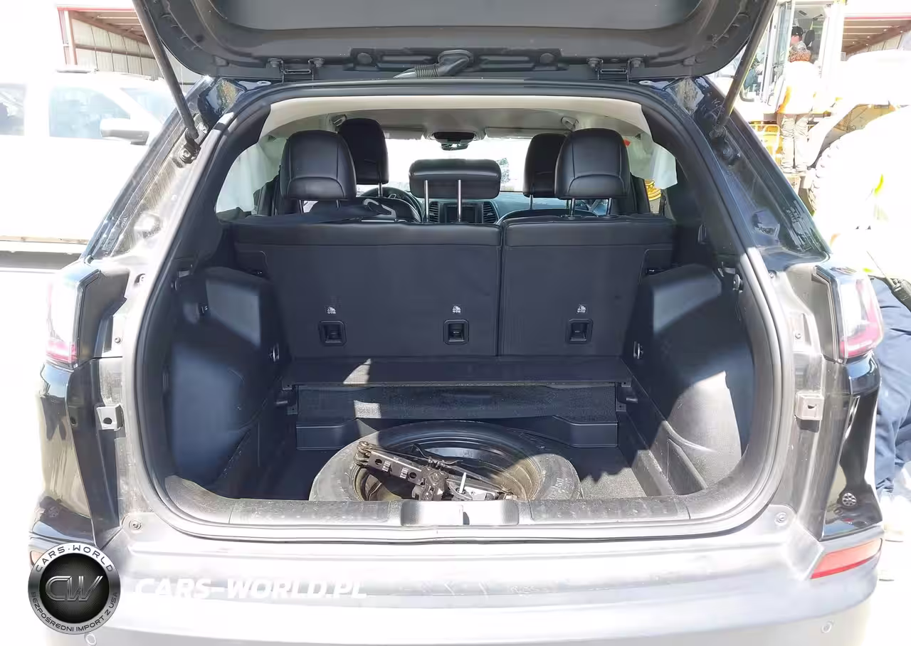 2020 Jeep Cherokee Latitude Plus Fwd VIN:1C4PJLLB5LD652734 - 12