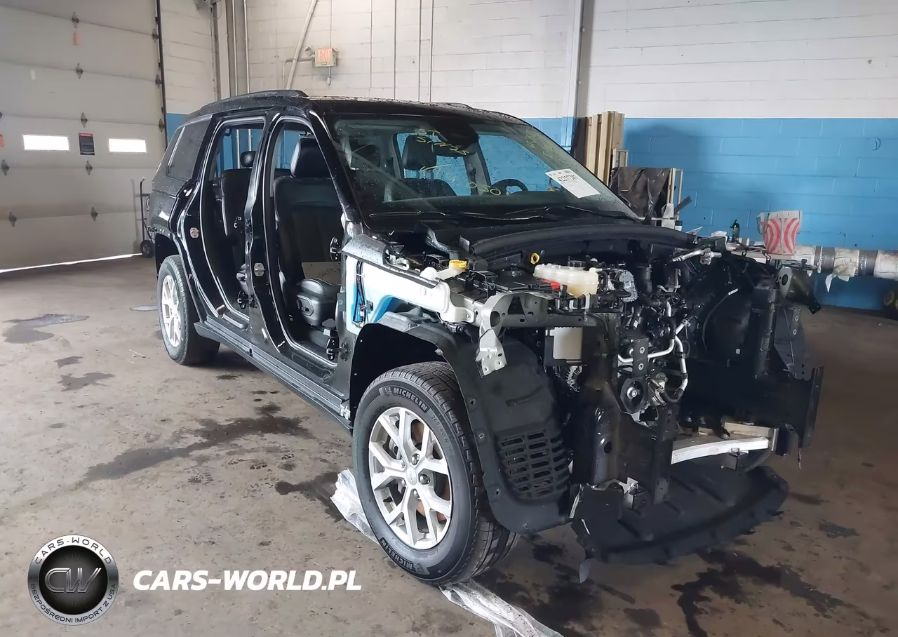 2023 Jeep Grand Cherokee L Limited 4X4 – zdjęcie 1 z 16