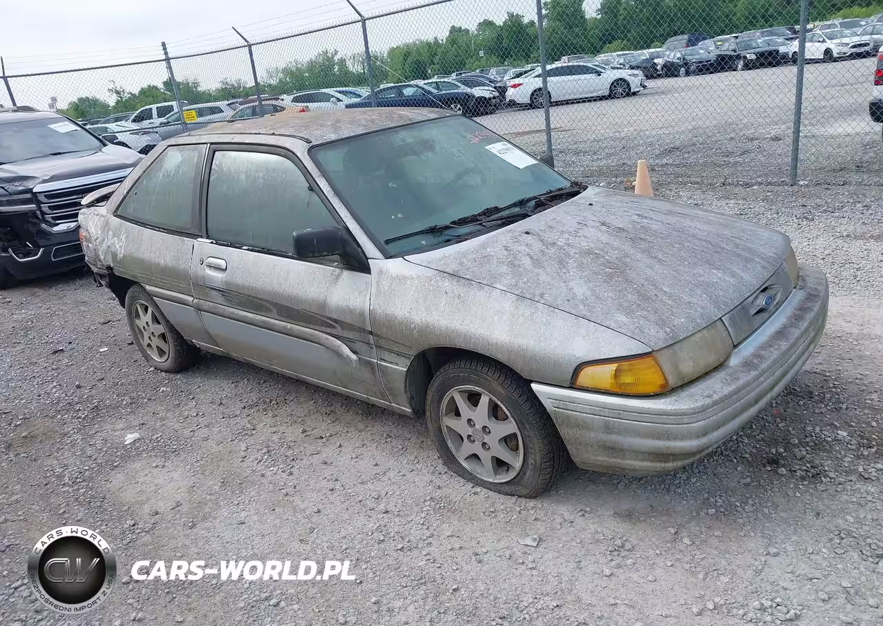 1996 Ford Escort Lx