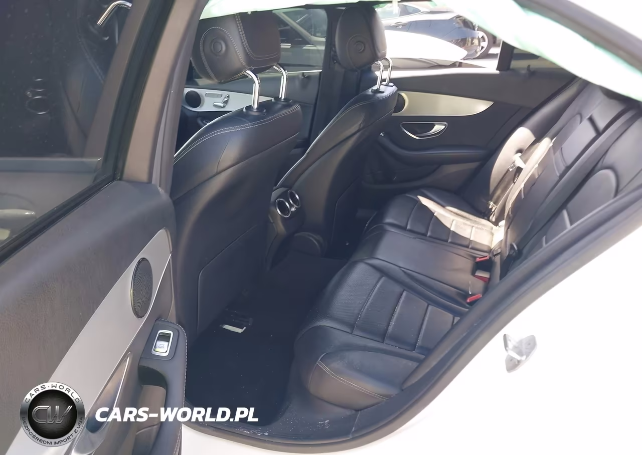 2018 Mercedes-Benz C 300 VIN:55SWF4JB7JU271476 - 8