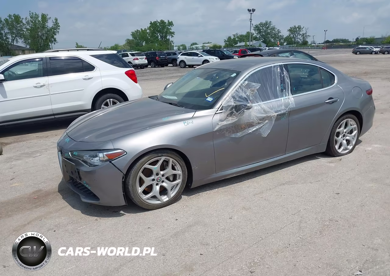 2018 Alfa Romeo Giulia Ti Rwd VIN:ZARFAECNXJ7589715 - 2