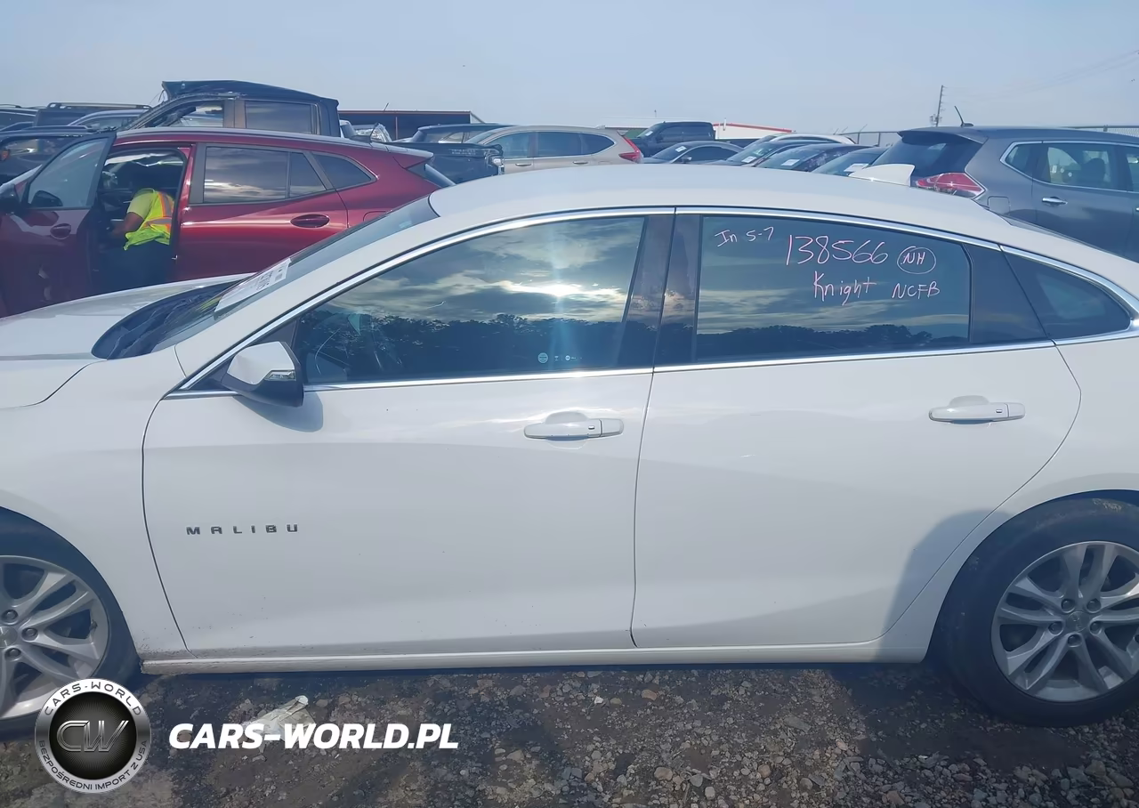 2018 Chevrolet Malibu Lt VIN:1G1ZD5ST9JF123447 - 14