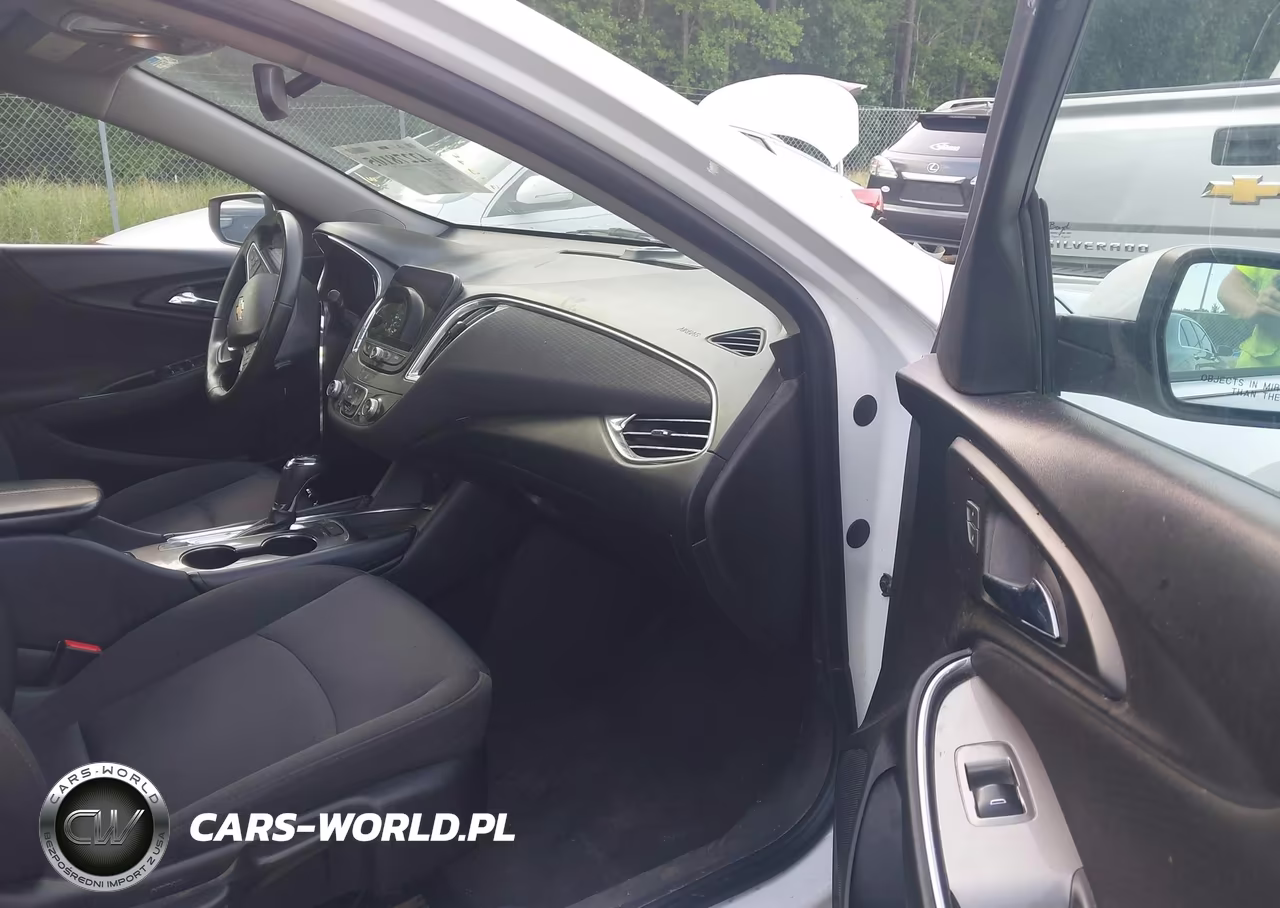 2018 Chevrolet Malibu Lt VIN:1G1ZD5ST9JF123447 - 5
