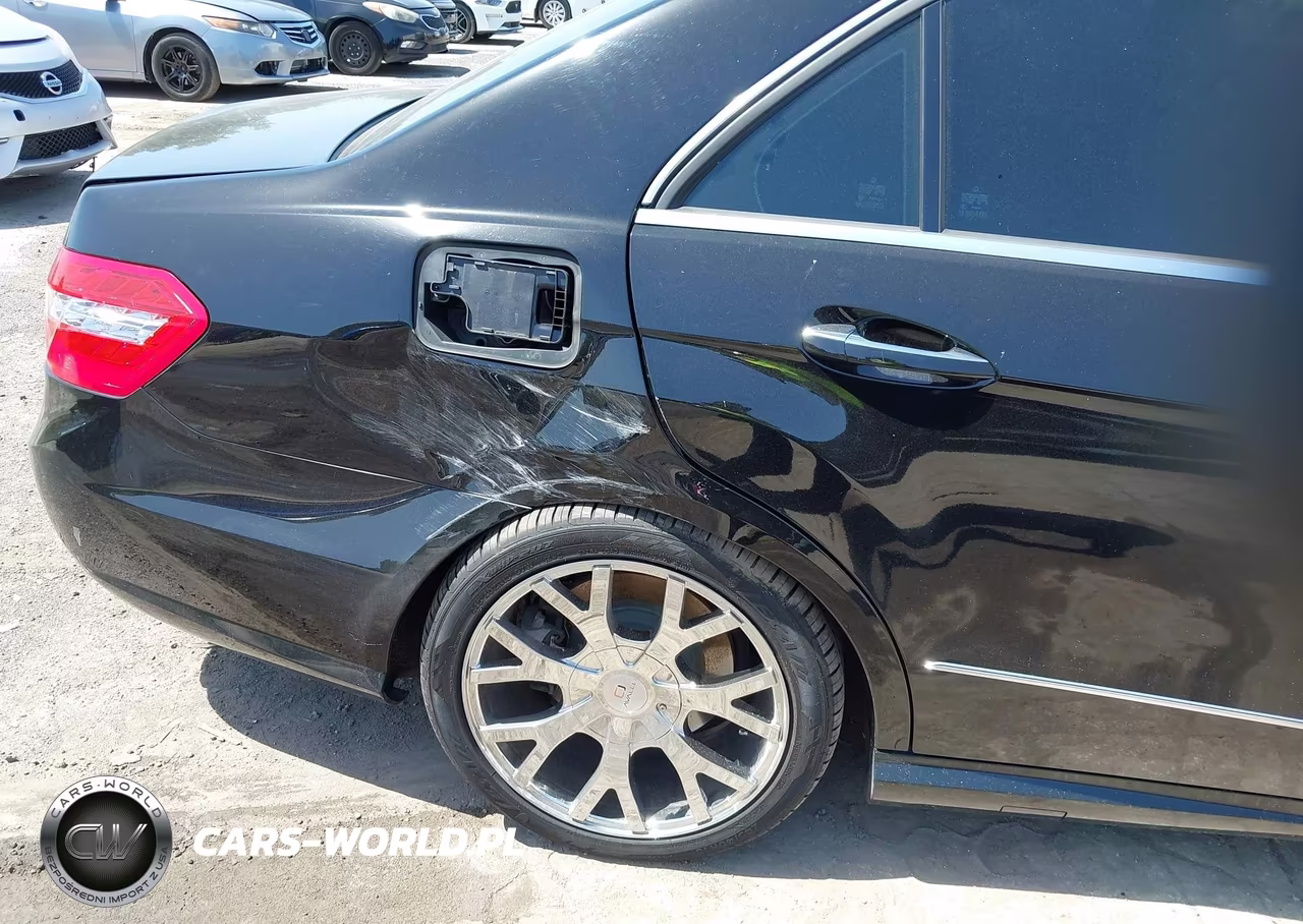 2010 Mercedes-Benz E 550 4Matic VIN:WDDHF9AB2AA147637 - 12