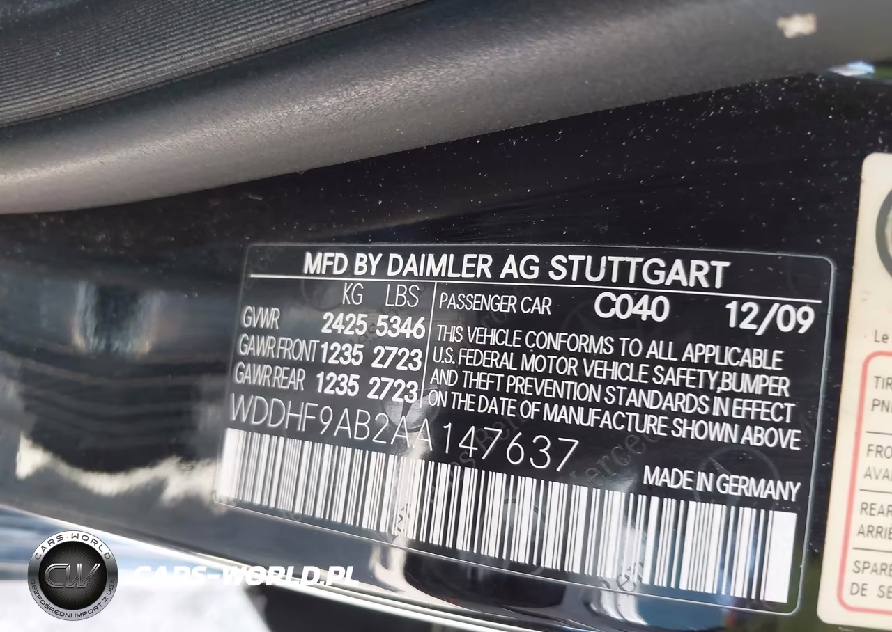 2010 Mercedes-Benz E 550 4Matic VIN:WDDHF9AB2AA147637 - 9