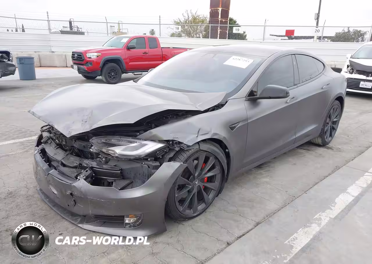2020 Tesla Model S Performance Dual Motor All-Wheel Drive VIN:5YJSA1E49LF389105 - 2