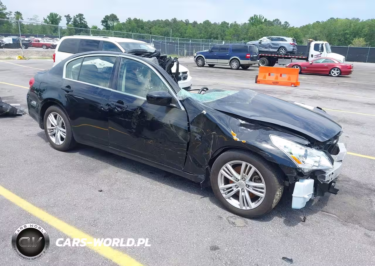 2012 Infiniti G37 Journey