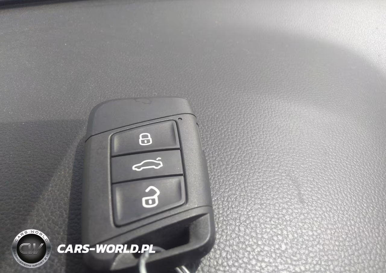 2018 Volkswagen Atlas 3.6L V6 Se VIN:1V2CR2CA7JC558459 - 11
