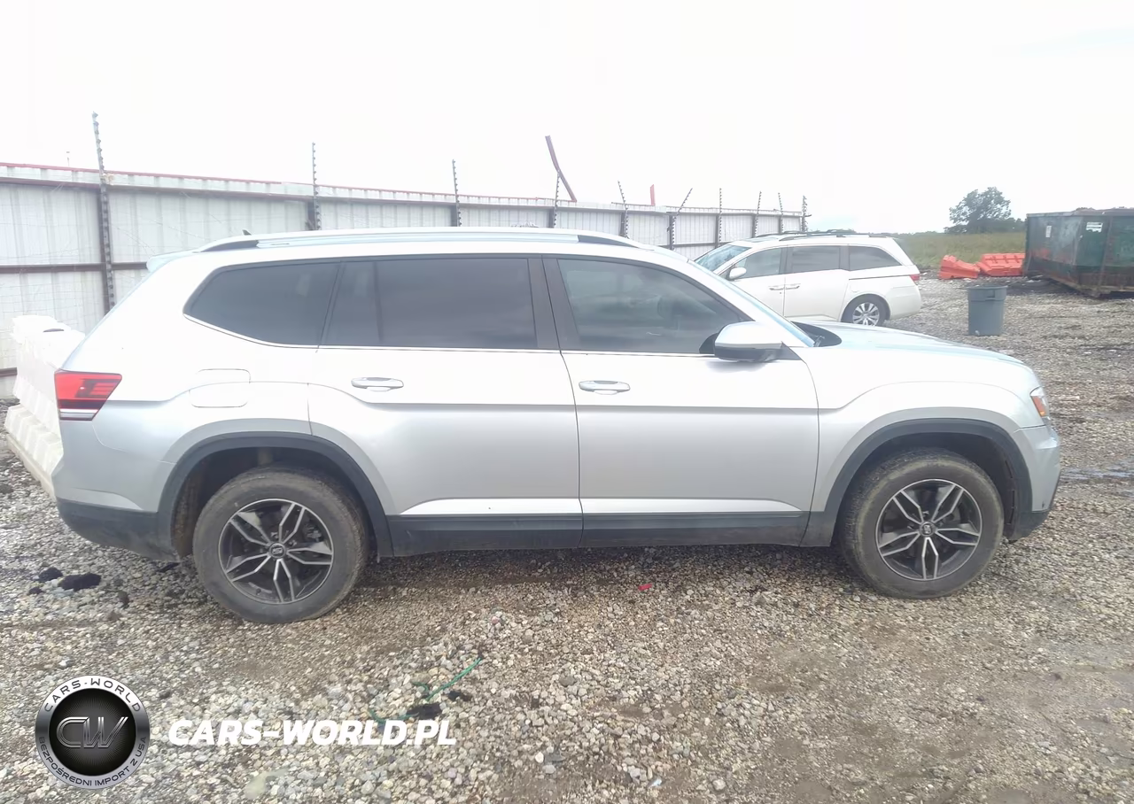 2018 Volkswagen Atlas 3.6L V6 Se VIN:1V2CR2CA7JC558459 - 13