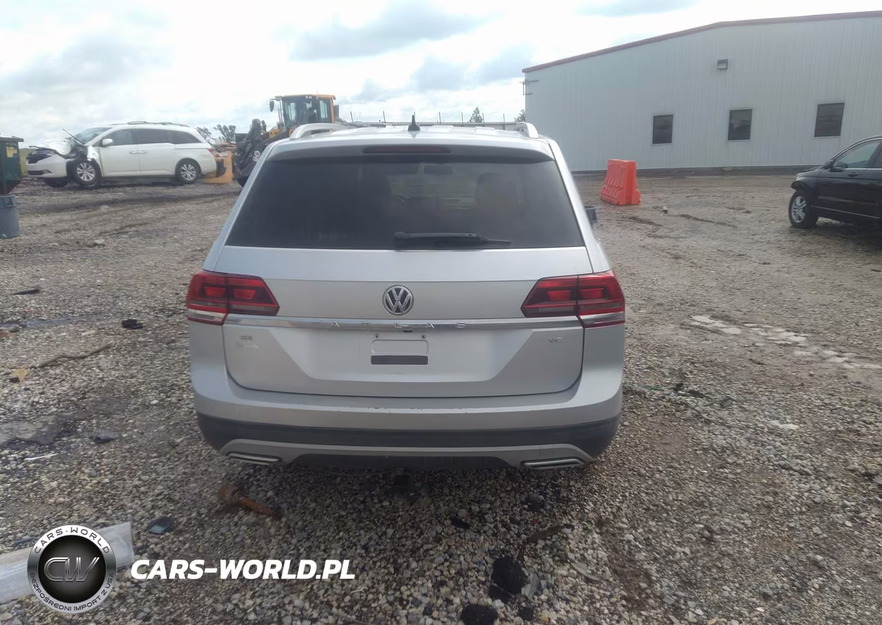 2018 Volkswagen Atlas 3.6L V6 Se VIN:1V2CR2CA7JC558459 - 16