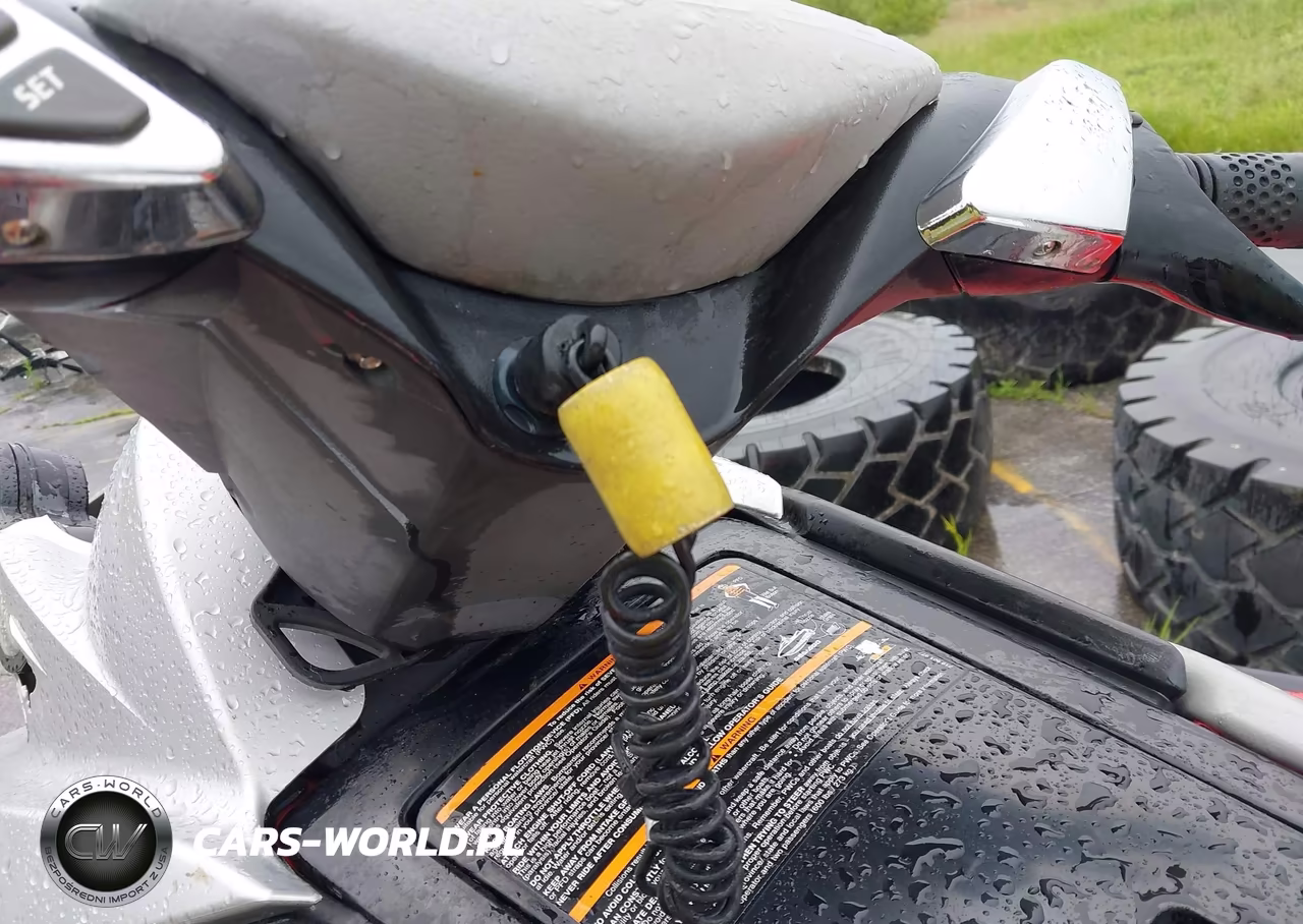 2005 Seadoo Seadoo VIN:00000YDV13097B505 - 11