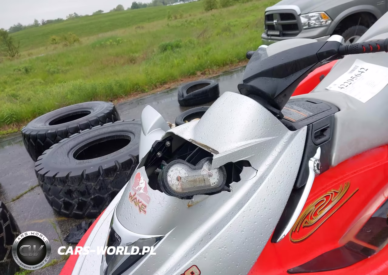 2005 Seadoo Seadoo VIN:00000YDV13097B505 - 12