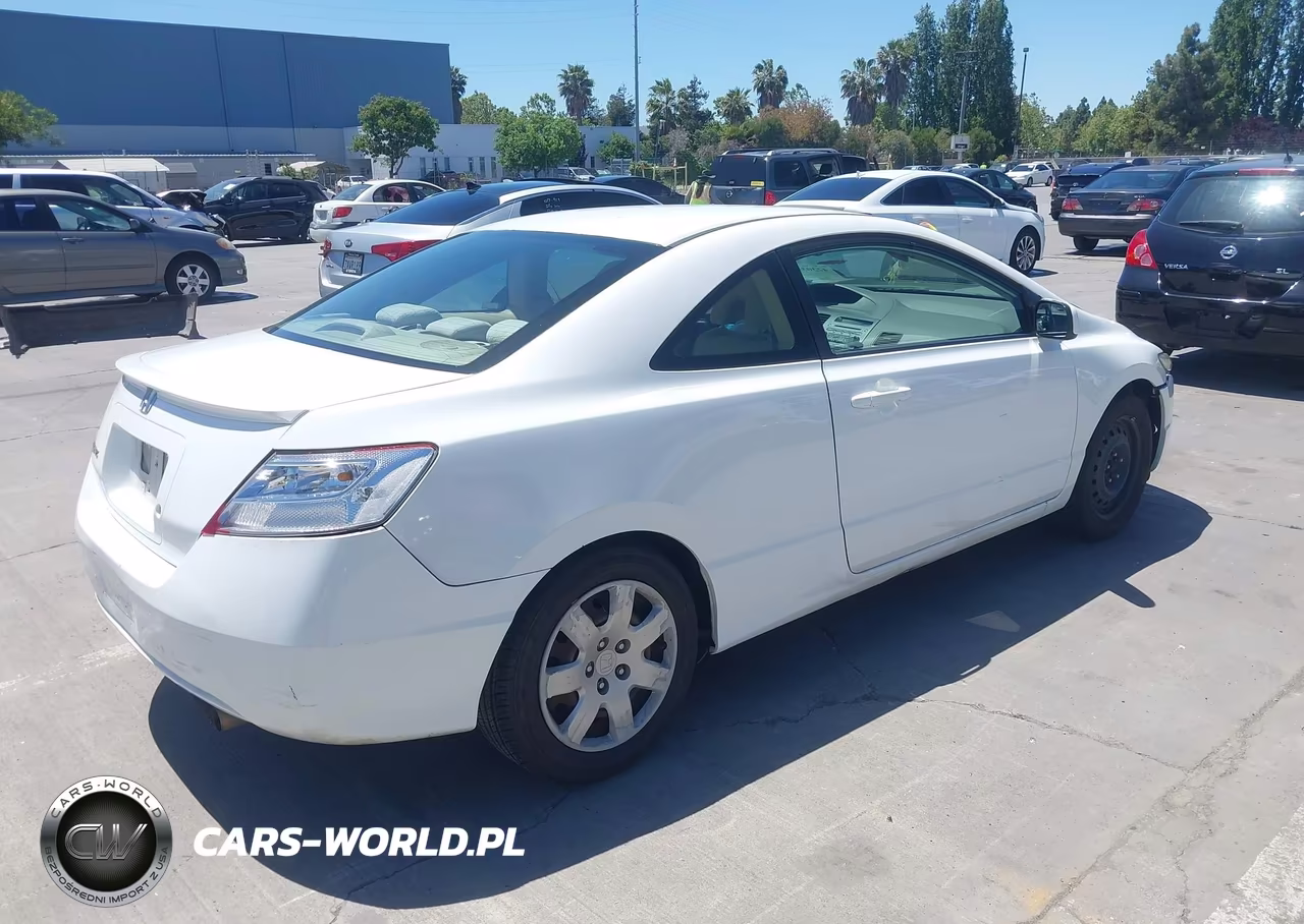 2007 Honda Civic Lx VIN:2HGFG12657H561718 - 4