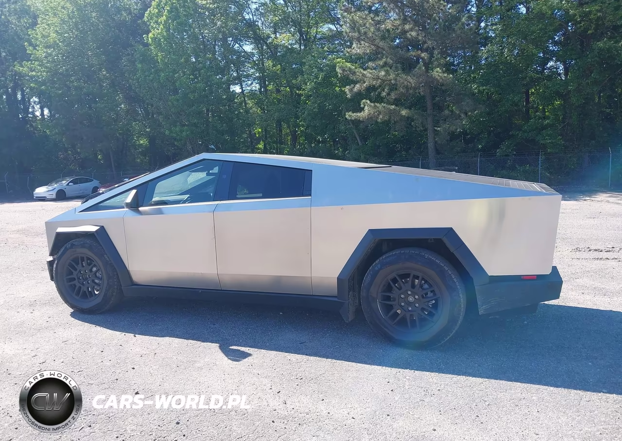 2025 Tesla Cybertruck All-Wheel Drive VIN:7G2CEHED6SA066009 - 14