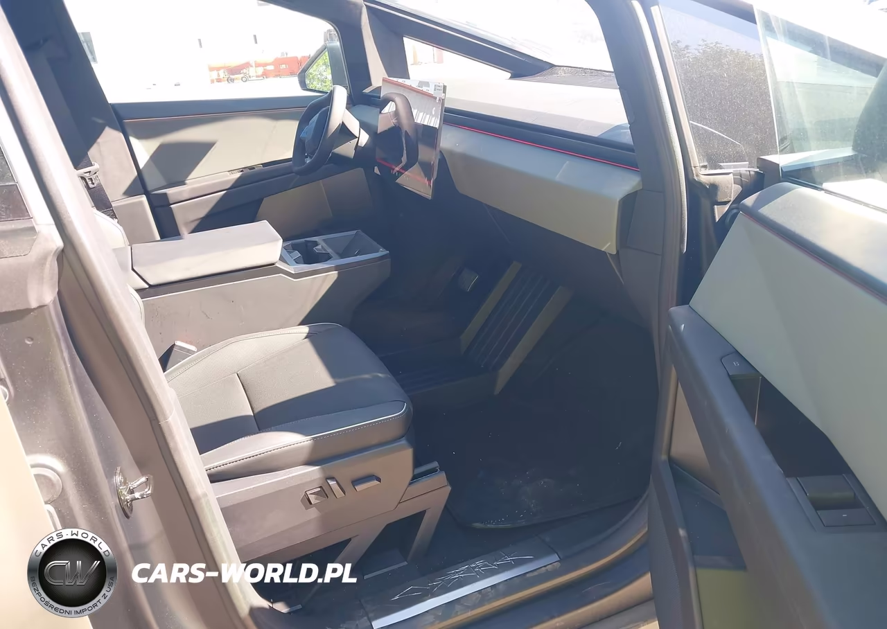2025 Tesla Cybertruck All-Wheel Drive VIN:7G2CEHED6SA066009 - 5