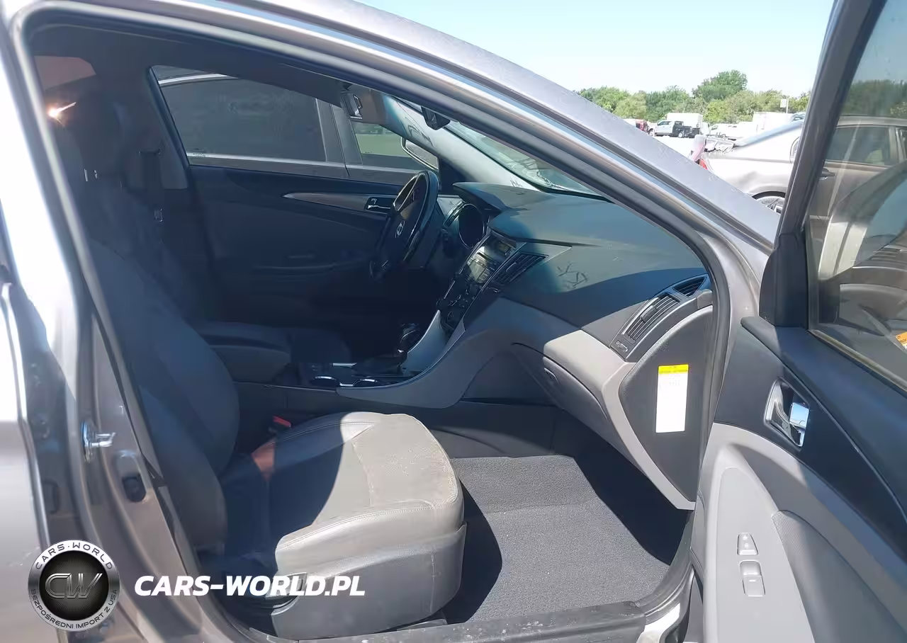 2012 Hyundai Sonata Hybrid VIN:KMHEC4A45CA042017 - 5