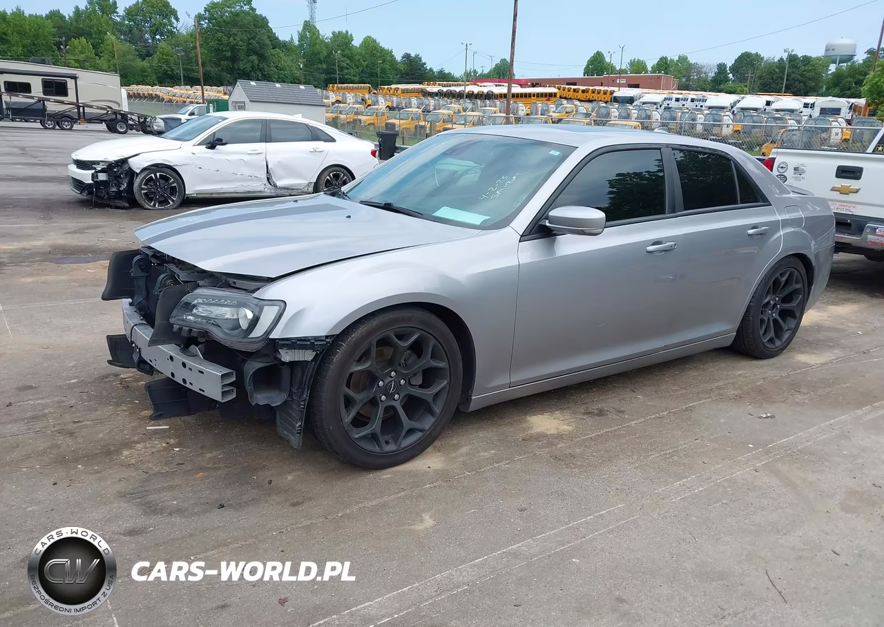 2018 Chrysler 300 300S VIN:2C3CCABG4JH264070 - 2