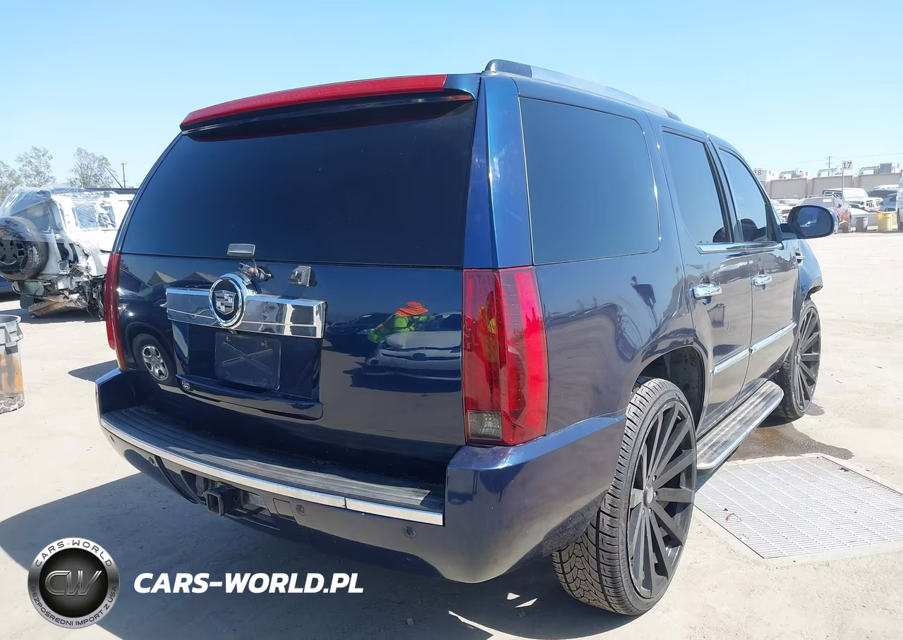 2007 Cadillac Escalade Standard VIN:1GYFK63807R210638 - 4