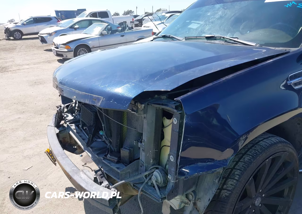 2007 Cadillac Escalade Standard VIN:1GYFK63807R210638 - 6