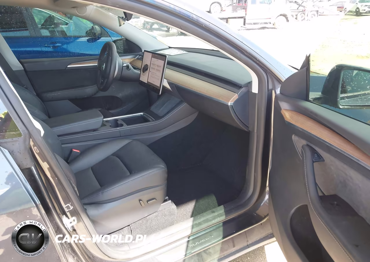 2024 Tesla Model Y Rwd VIN:7SAYGDED6RF054342 - 5