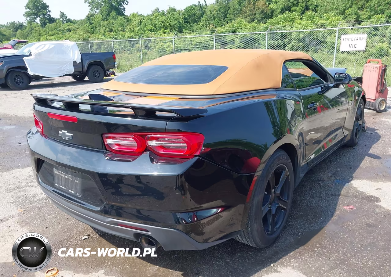 2019 Chevrolet Camaro 1Lt VIN:1G1FB3DS6K0107096 - 4