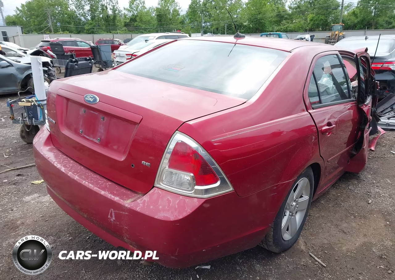 2007 Ford Fusion Se VIN:3FAHP07Z37R147111 - 4