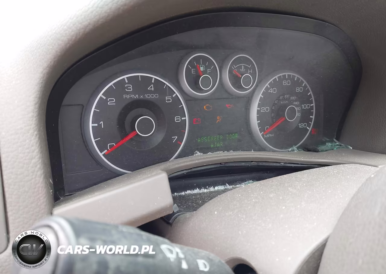 2007 Ford Fusion Se VIN:3FAHP07Z37R147111 - 7