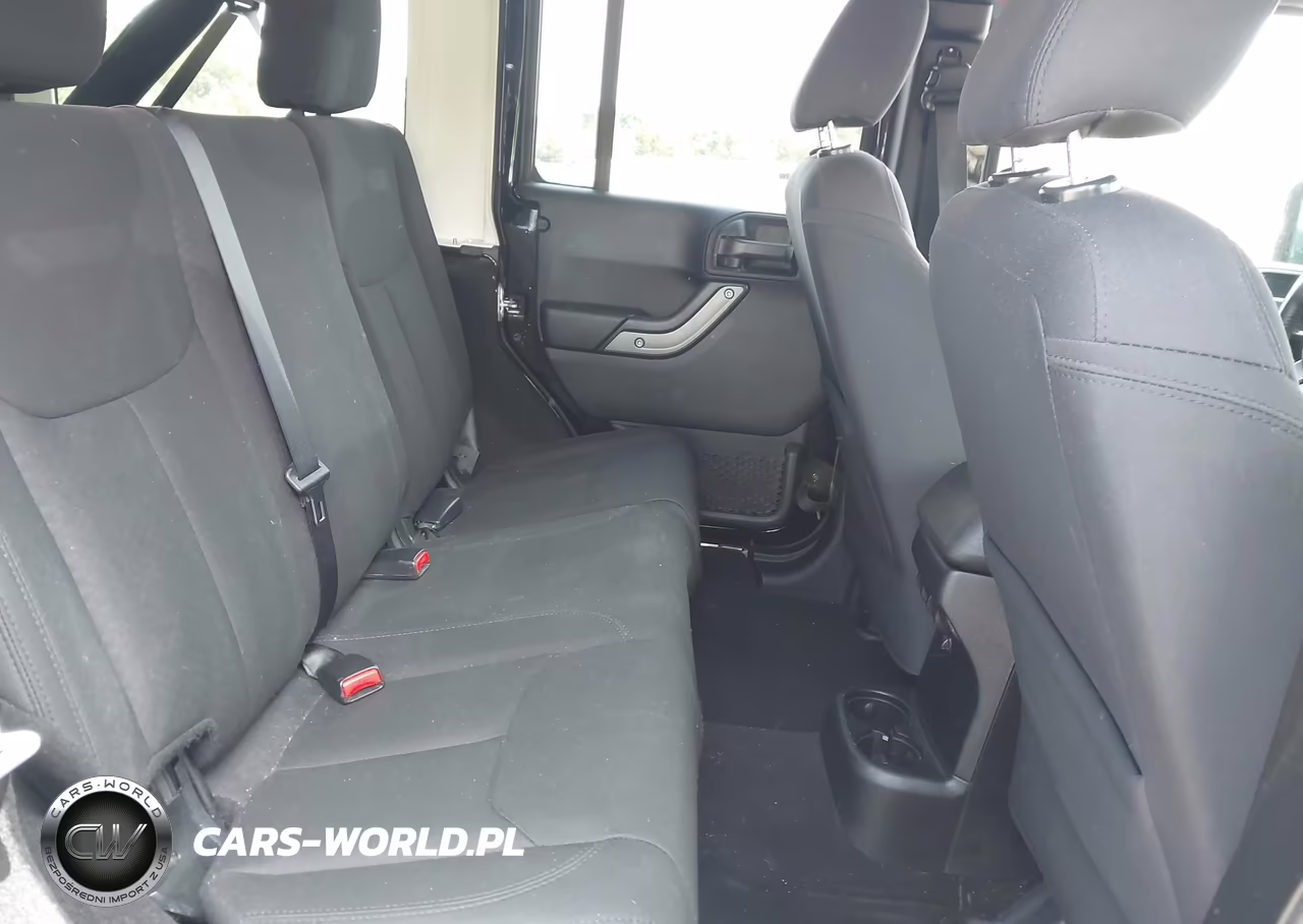 2018 Jeep Wrangler Jk Unlimited Sport S 4X4 VIN:1C4BJWDG7JL838798 - 8