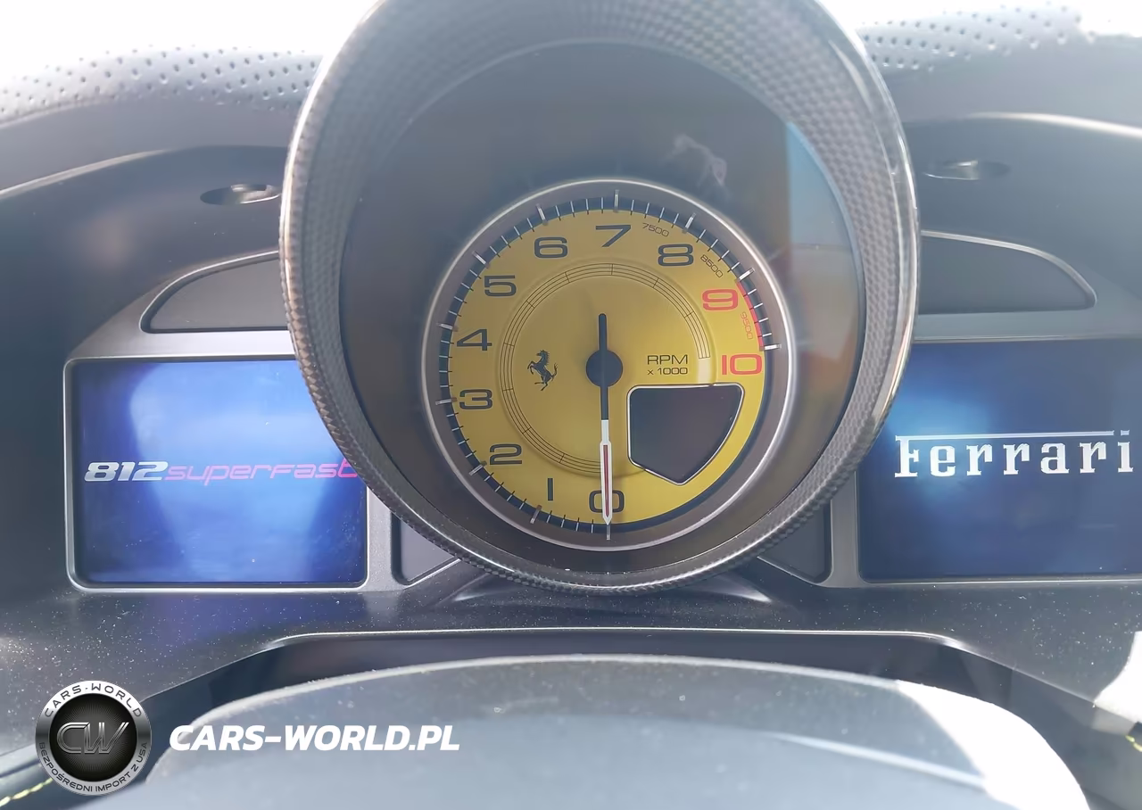 2018 Ferrari 812 Superfast VIN:ZFF83CLA6J0233240 - 15