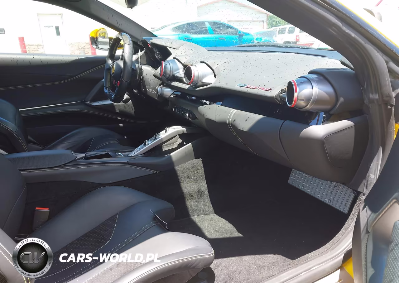 2018 Ferrari 812 Superfast VIN:ZFF83CLA6J0233240 - 5