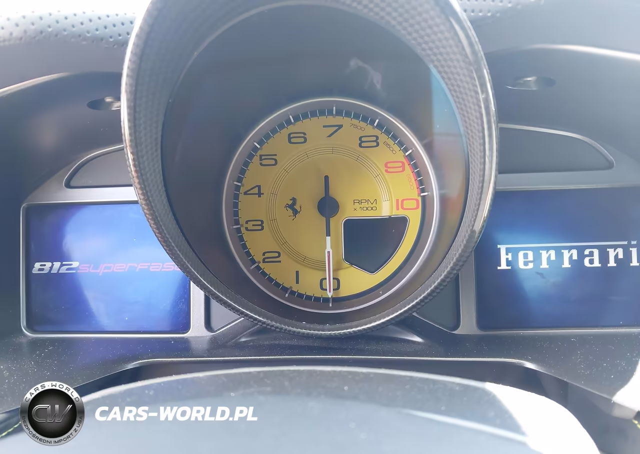2018 Ferrari 812 Superfast VIN:ZFF83CLA6J0233240 - 7