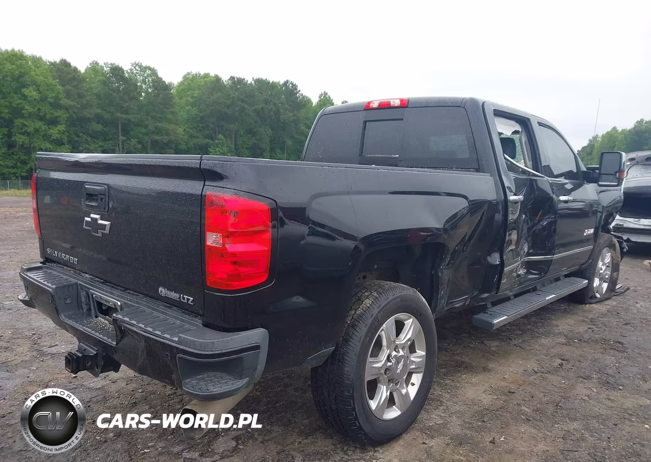 2018 Chevrolet Silverado 2500Hd Ltz VIN:1GC1KWEY6JF184696 - 4