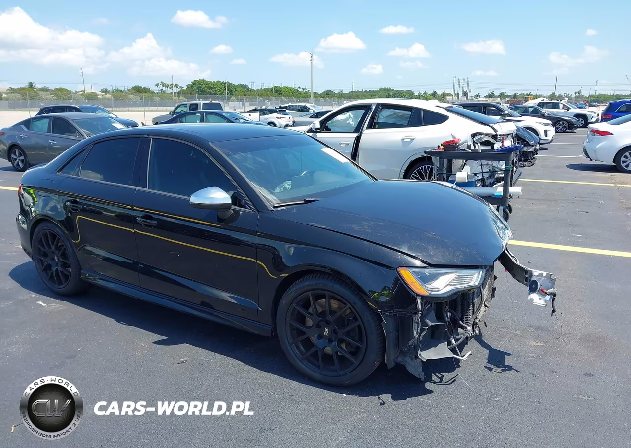 2015 Audi S3 2.0T Premium Plus VIN:WAUBFGFF7F1080814 - 1