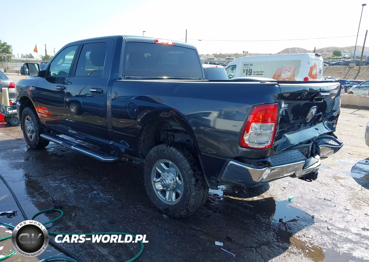 2019 Ram 2500 Big Horn 4X4 6'4 Box VIN:3C6UR5DJ4KG666629 - 3