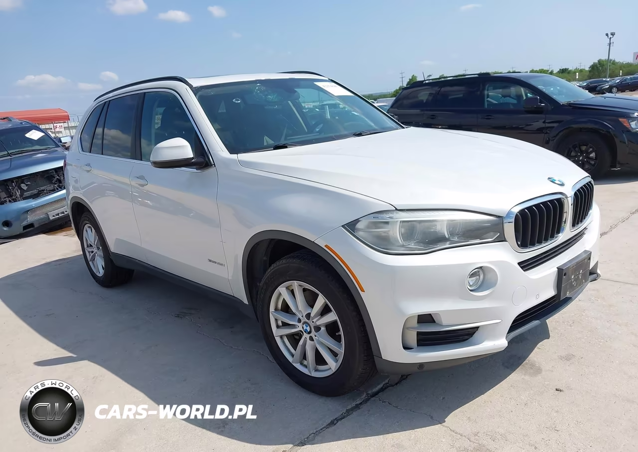2015 BMW X5 xDrive35I – zdjęcie 1 z 16