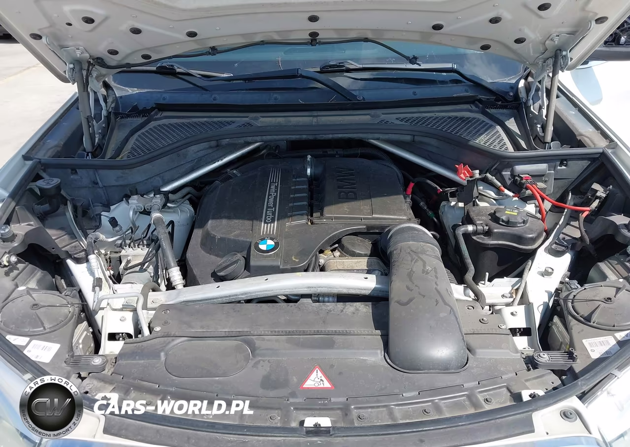 2015 BMW X5 xDrive35I VIN:5UXKR0C58F0K60644 - 10