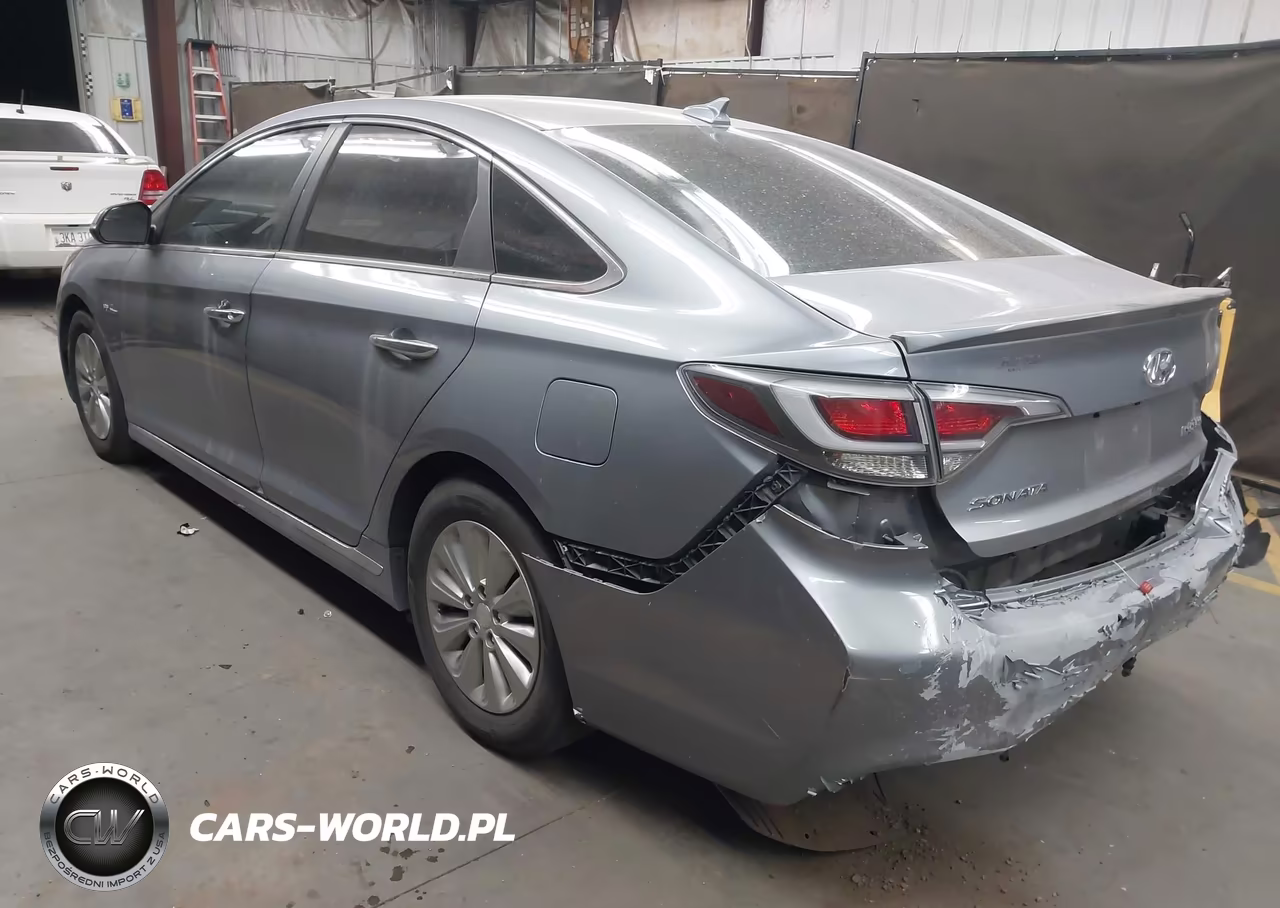 2016 Hyundai Sonata Hybrid Se VIN:KMHE24L10GA009146 - 3