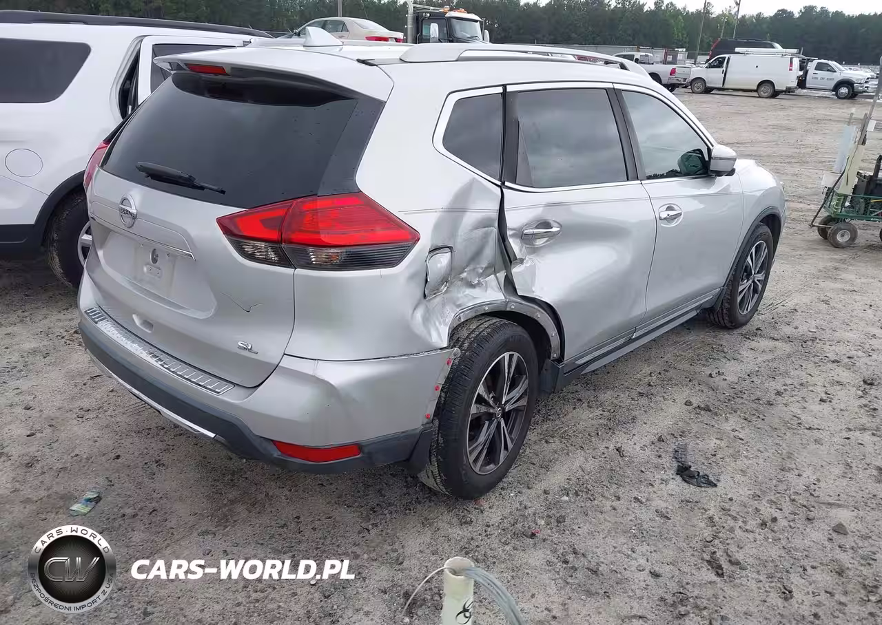 2017 Nissan Rogue Sl VIN:5N1AT2MT7HC756667 - 4