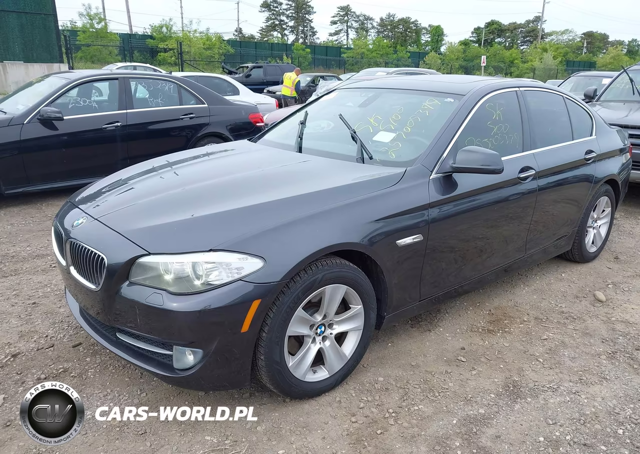2012 BMW 528I xDrive VIN:WBAXH5C53CDW07225 - 2