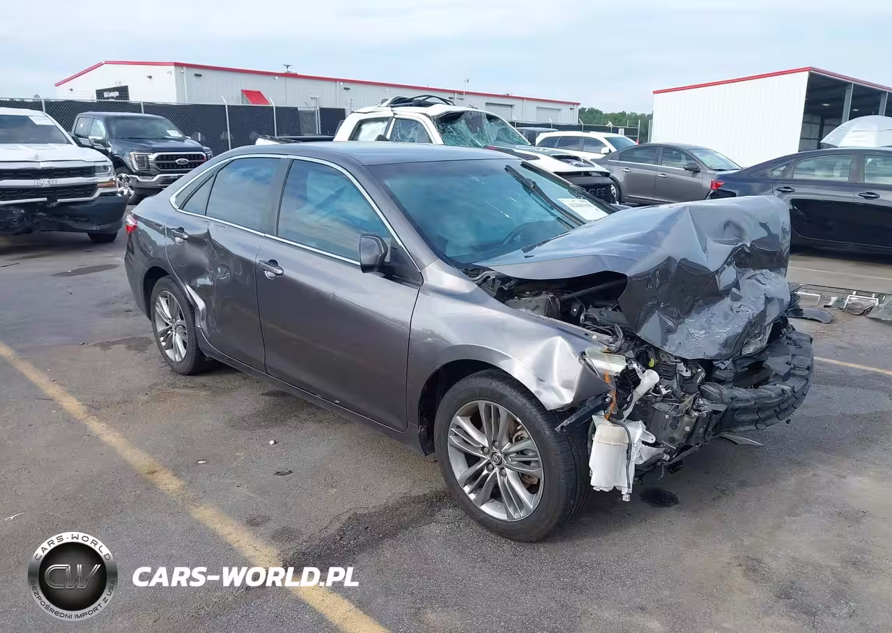 2016 Toyota Camry Se