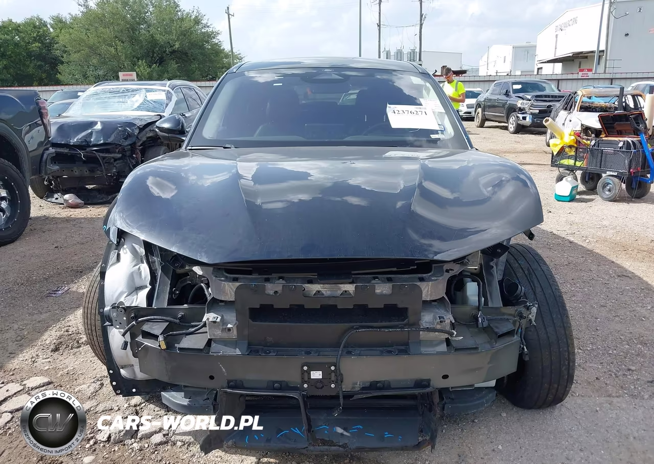 2023 Ford Mustang Mach-E Premium VIN:3FMTK3SU4PMA69818 - 13