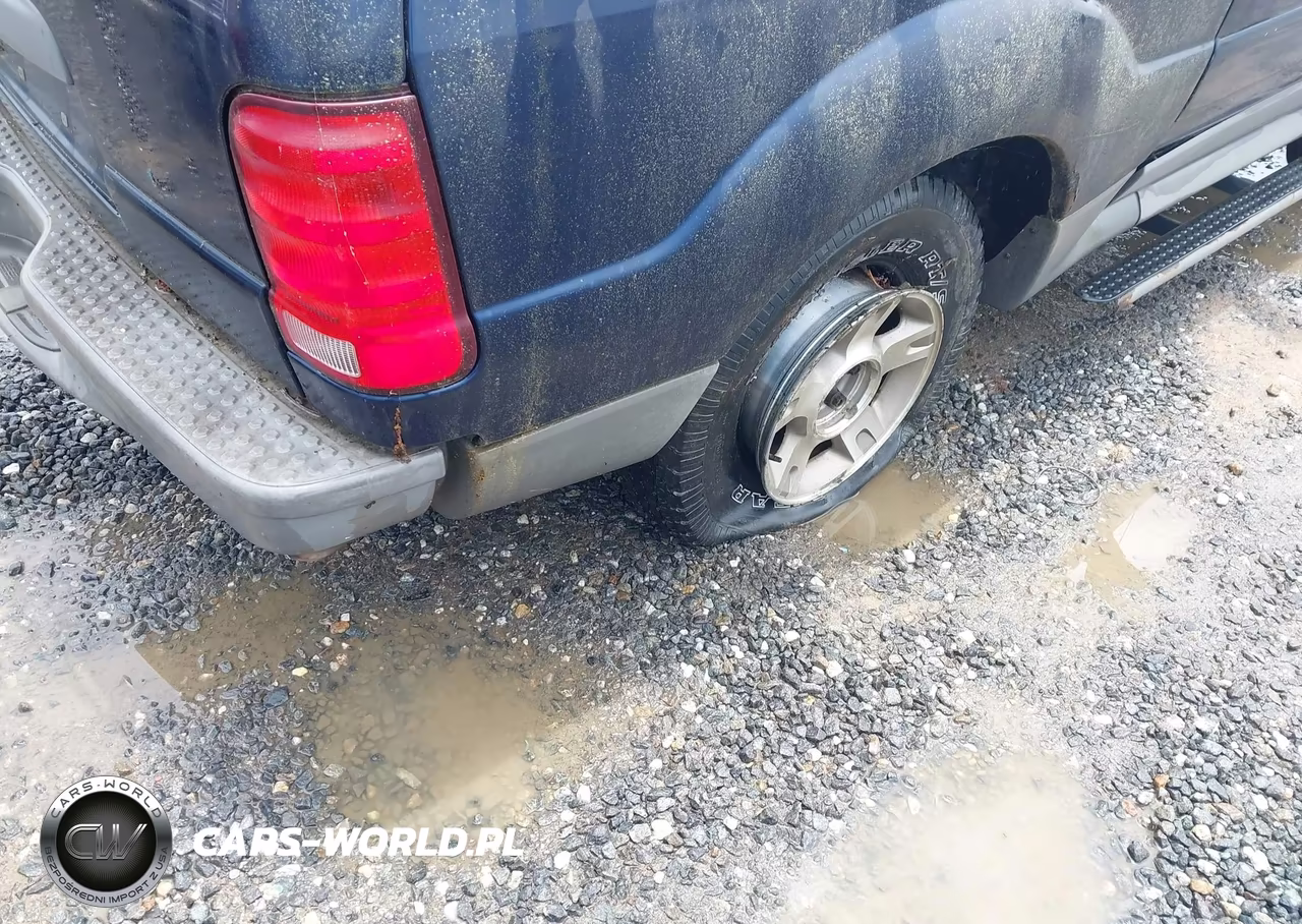 2003 Ford Explorer Sport Xls-Xlt VIN:1FMZU70EX3UB79981 - 6