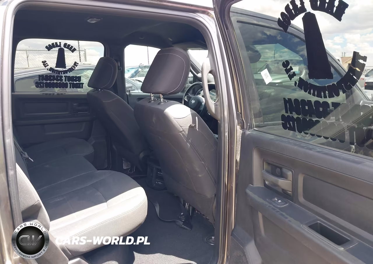 2023 Ram 3500 Tradesman 4X4 8' Box VIN:3C63RRGL8PG623791 - 6