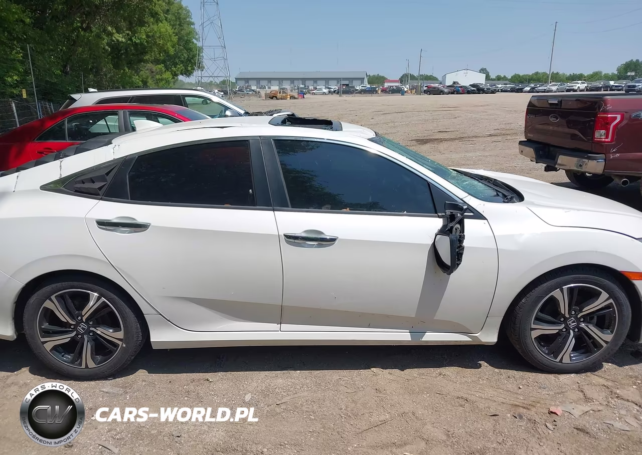 2016 Honda Civic Touring VIN:19XFC1F91GE017419 - 13