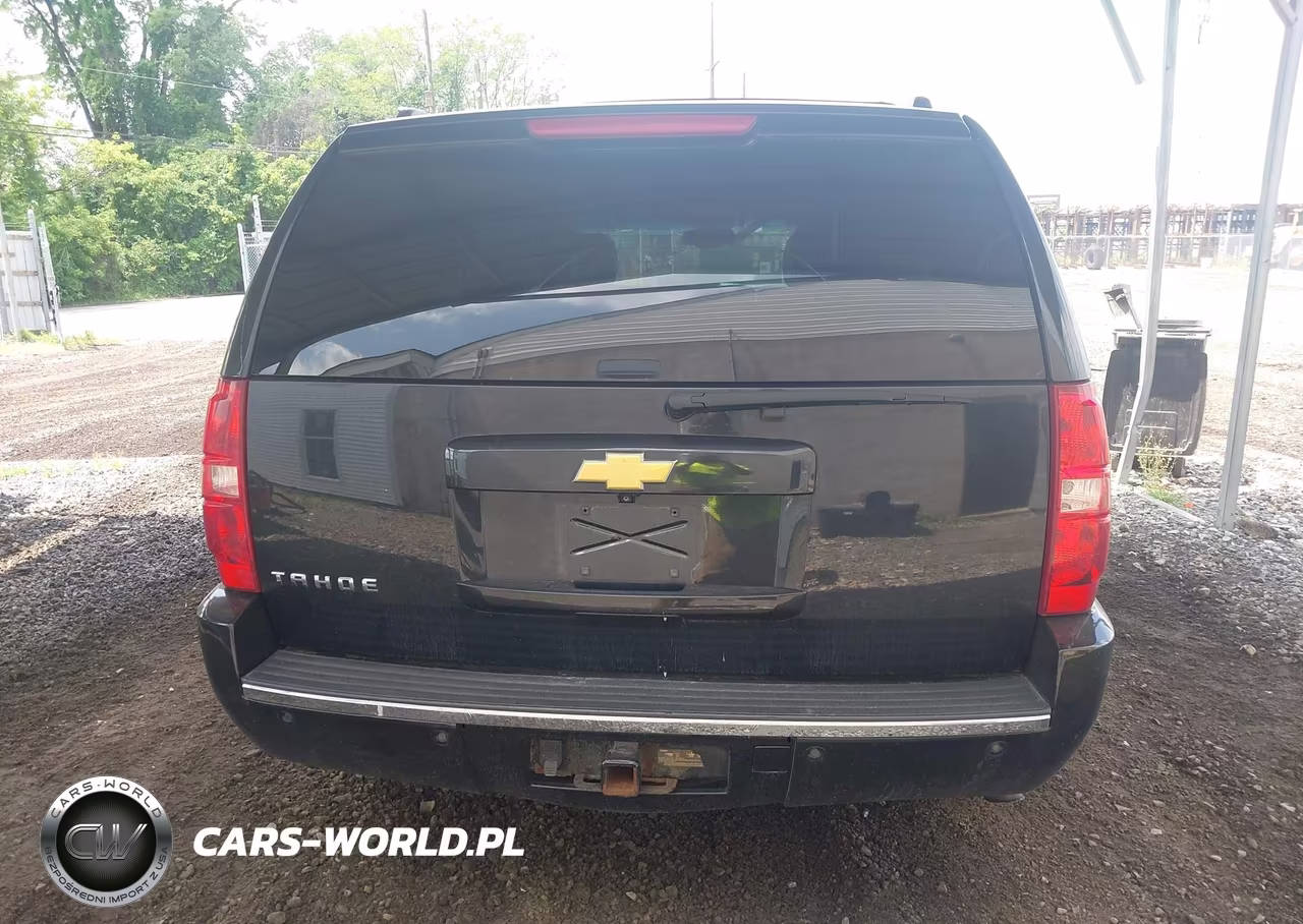 2013 Chevrolet Tahoe Ltz VIN:1GNSKCE06DR177092 - 16