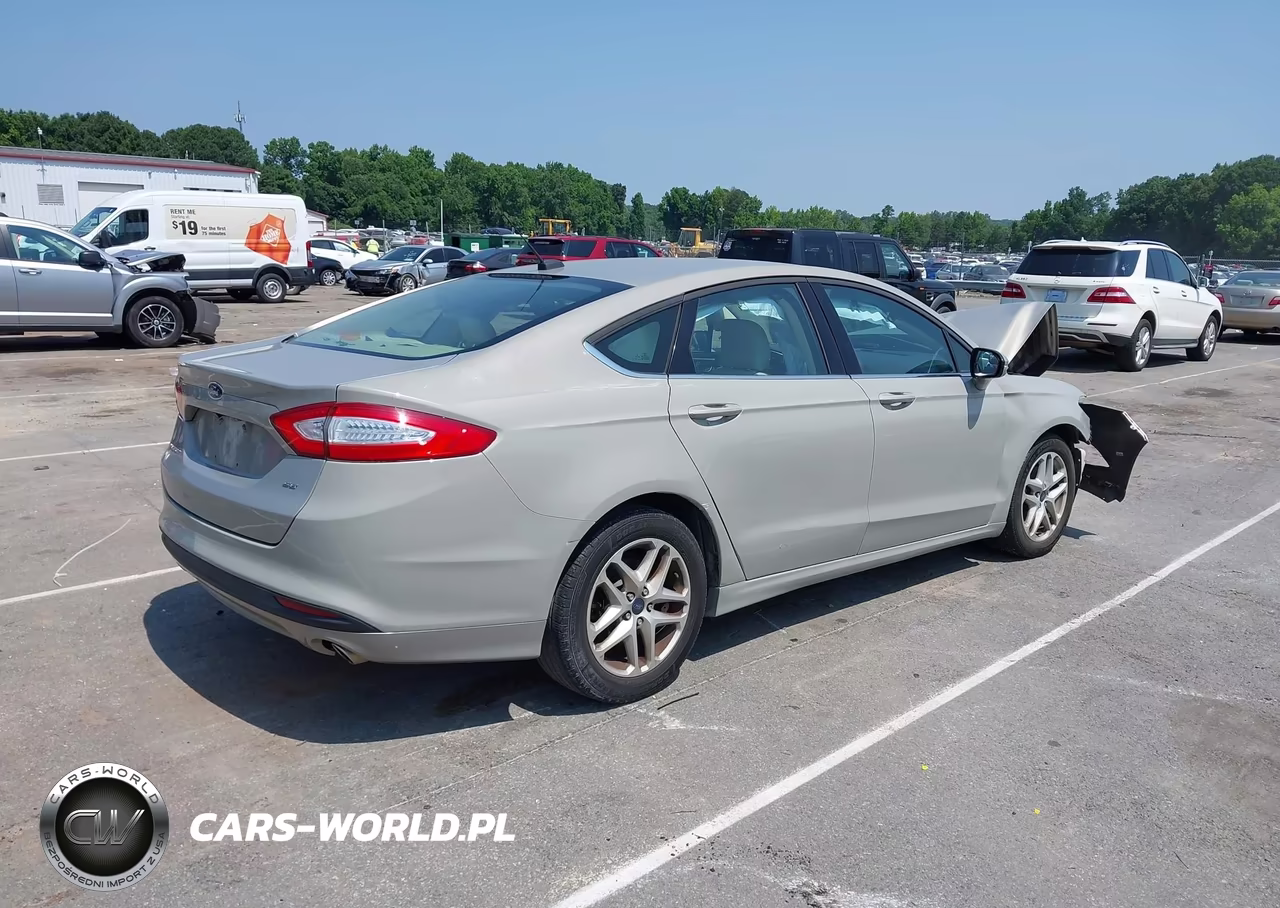 2015 Ford Fusion Se VIN:3FA6P0H75FR173180 - 4