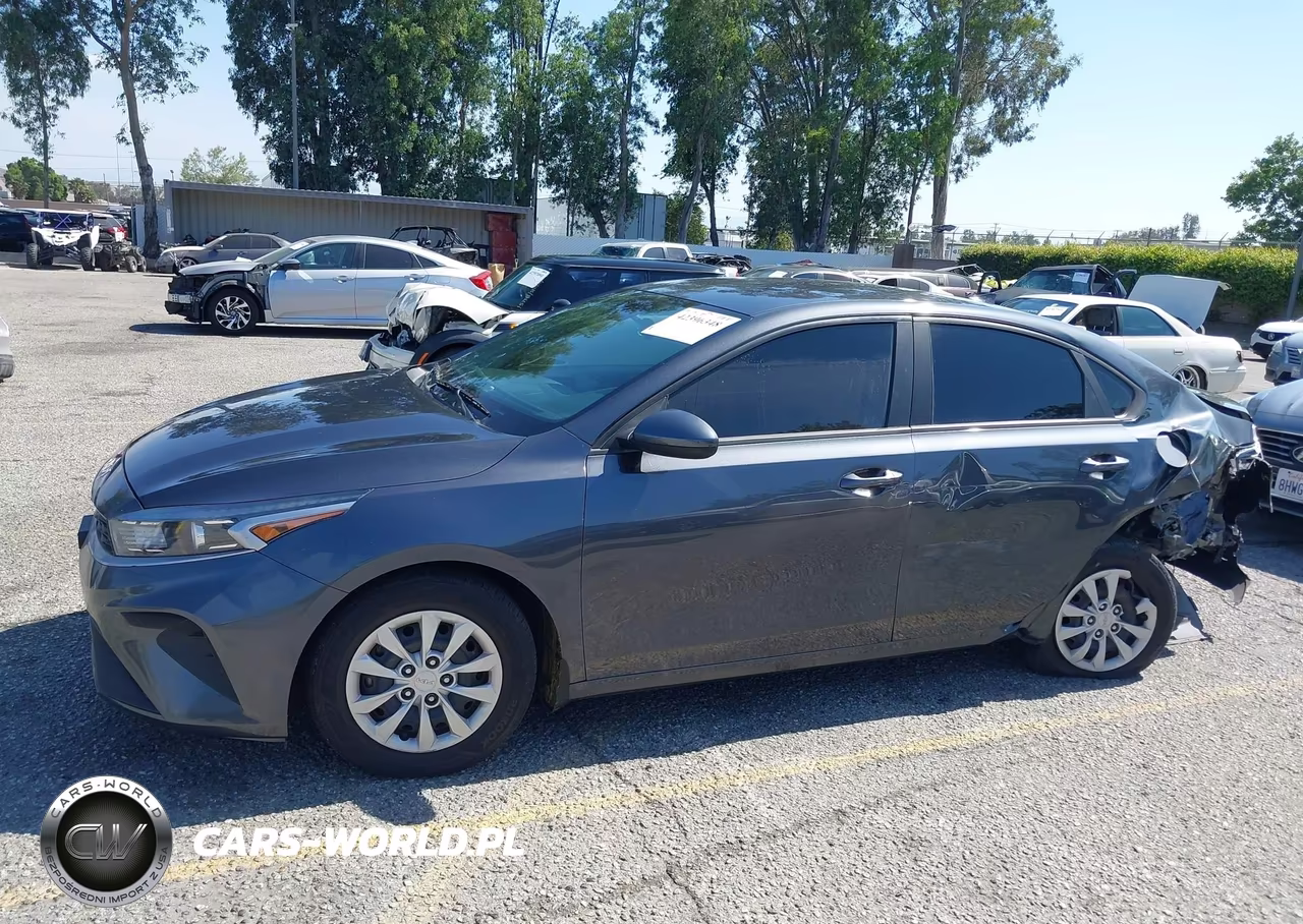 2023 Kia Forte Lx VIN:3KPF24AD7PE520601 - 15
