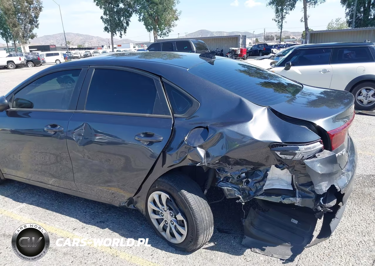 2023 Kia Forte Lx VIN:3KPF24AD7PE520601 - 6