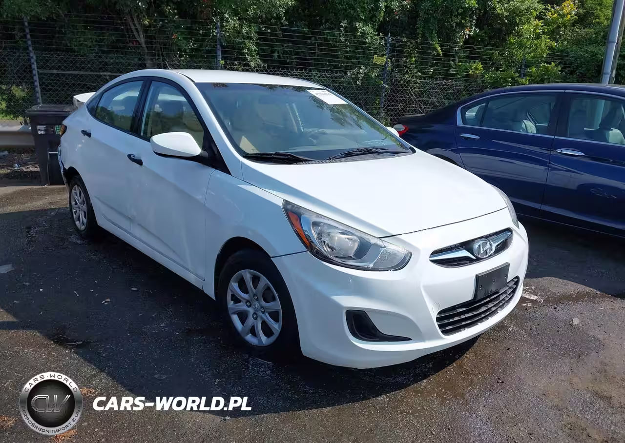 2012 Hyundai Accent Gls