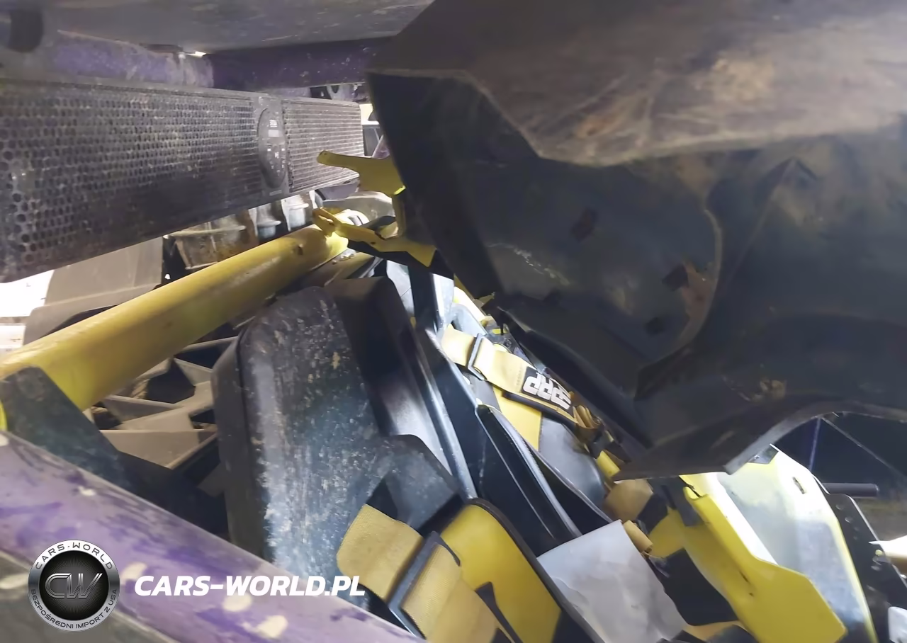 2018 Can-Am Maverick X3 X Mr Turbo R VIN:3JBVWAW20JK000242 - 8